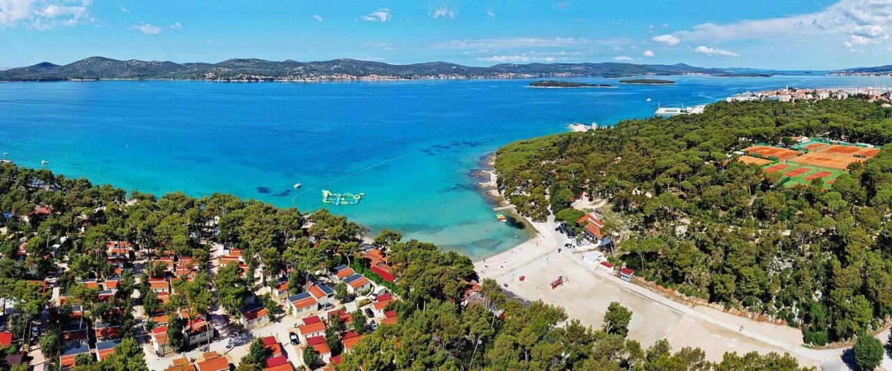 Mobile Home La Vida Biograd Na Moru Exteriér fotografie