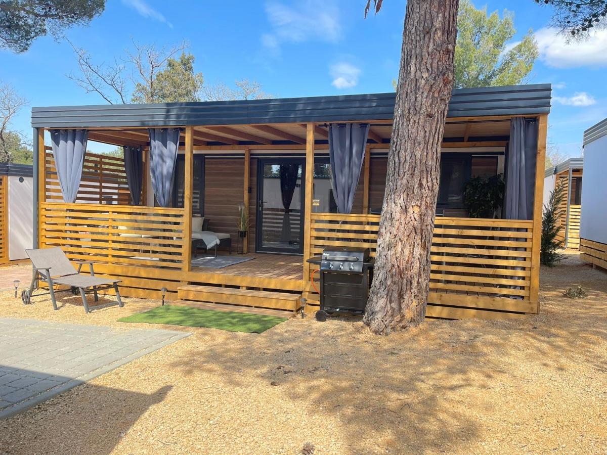 Mobile Home La Vida Biograd Na Moru Exteriér fotografie