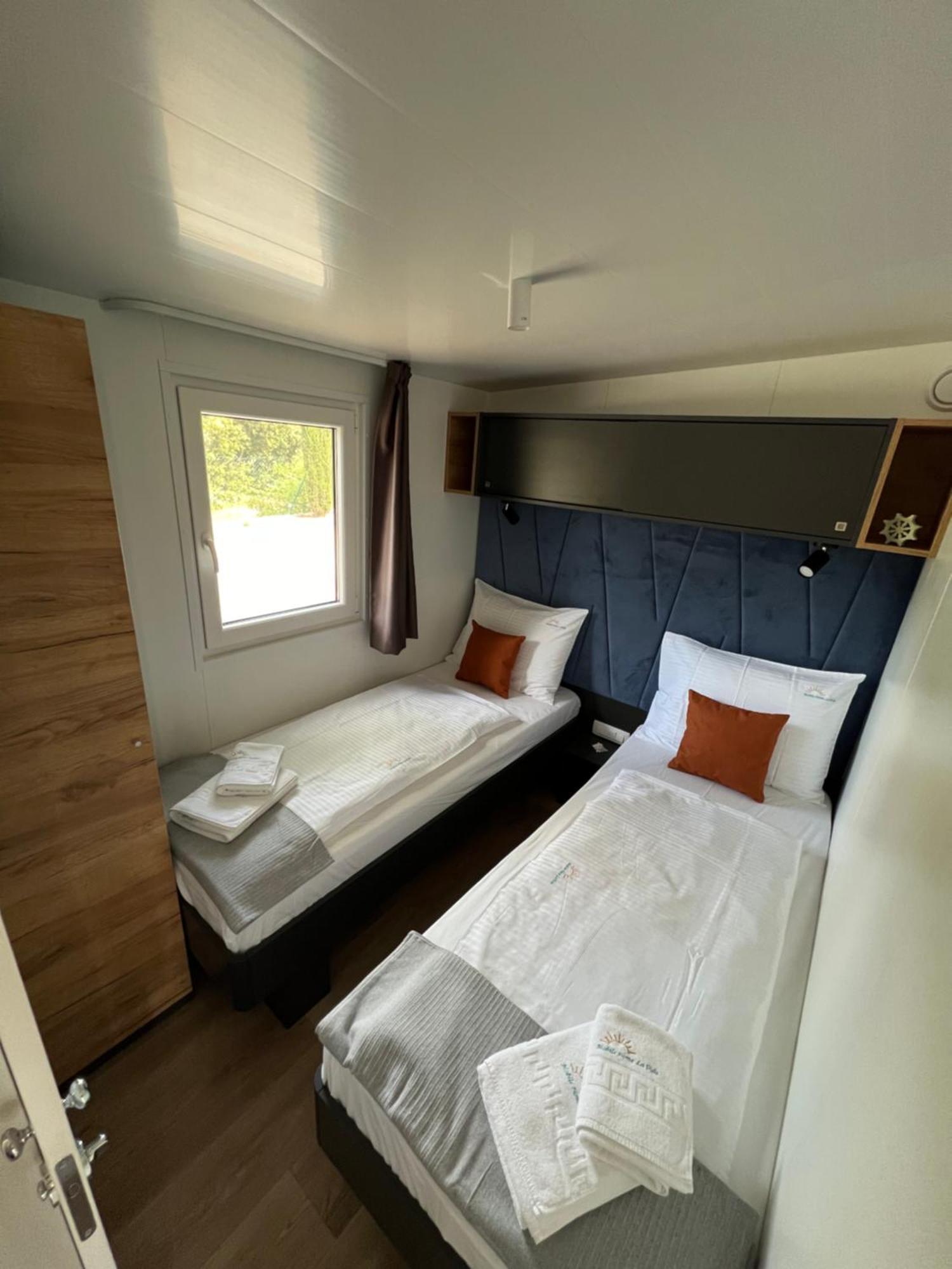 Mobile Home La Vida Biograd Na Moru Exteriér fotografie