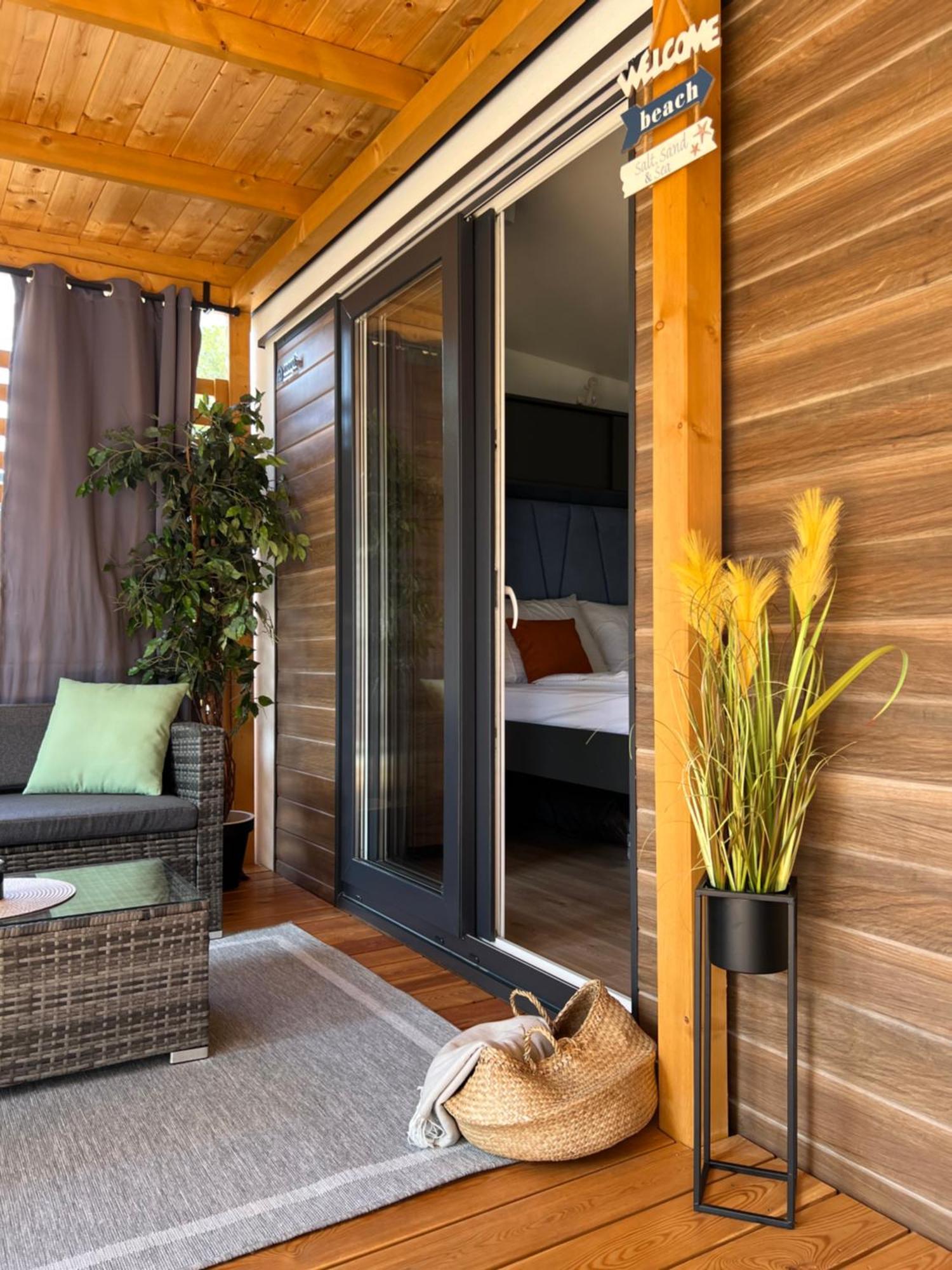 Mobile Home La Vida Biograd Na Moru Exteriér fotografie